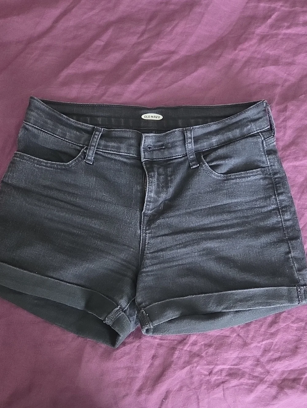 Old Navy Black Denim Roll-Cuff Women's Shorts